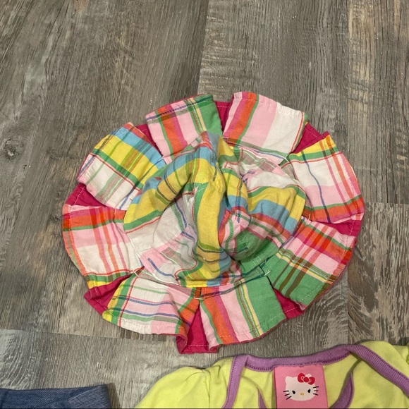 Hello kitty Summer outfits for 3m with free accessories - Picture 6 of 6